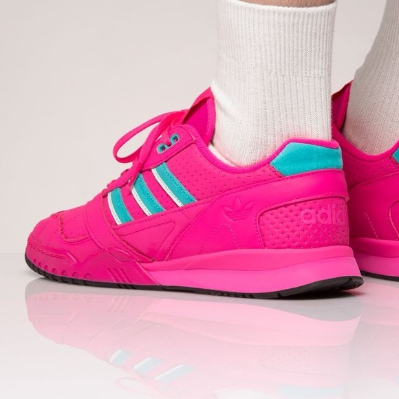 adidas ar trainer shock pink